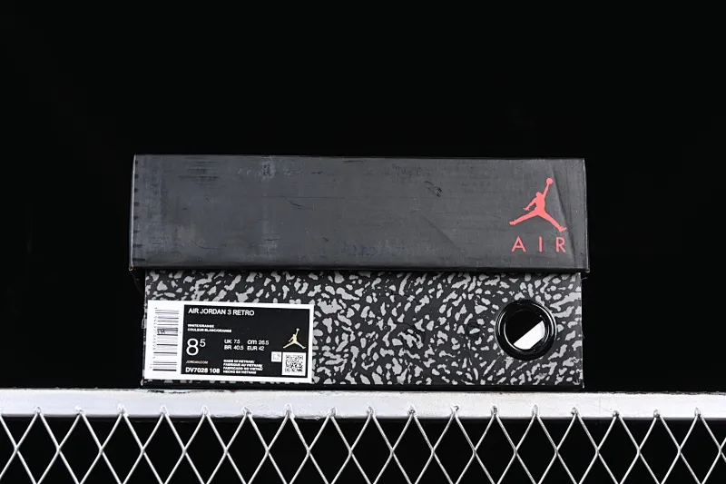 All categories Air Jordan Jordan series basketball shoes Air Jordan 3 Air Jordan 3 Retro AJ3 Joe 3 red burst pattern DV7028-108